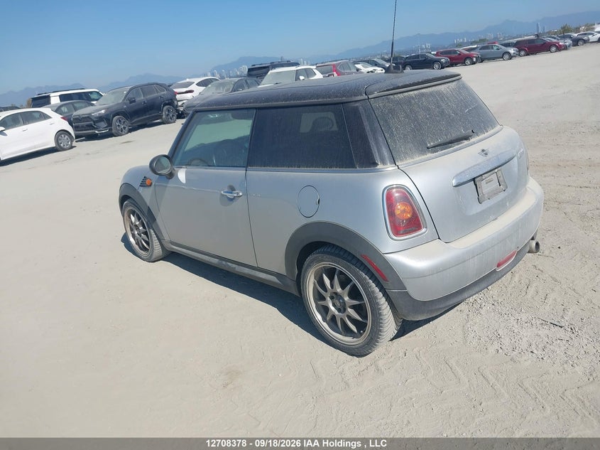 Vin: wmwmf3c57atz22819, lot: 3114429, mini cooper 20103