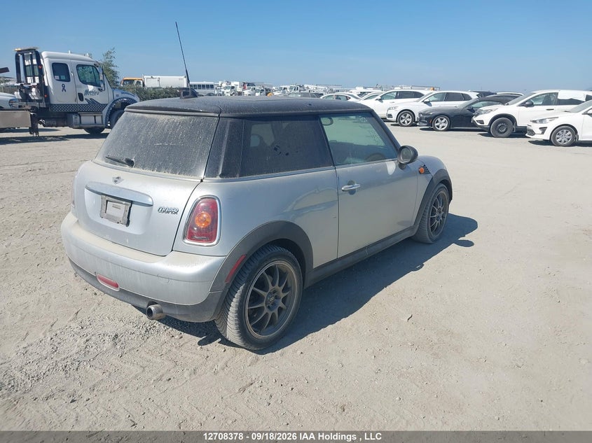 Vin: wmwmf3c57atz22819, lot: 3114429, mini cooper 20104