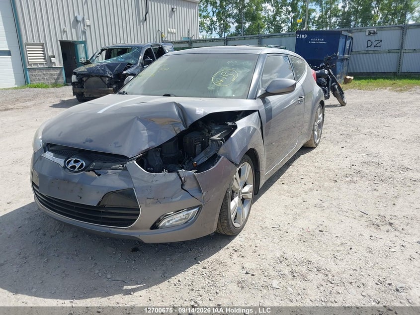 2012 Hyundai Veloster, Удар спереду, IAAI, VIN KMHTC6AD0CU082801 — фото 2
