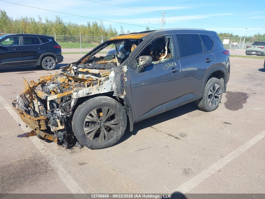 2023 Nissan Rogue Sv, Total Burn, IAAI, VIN JN8BT3BB6PW213000 — photo 2