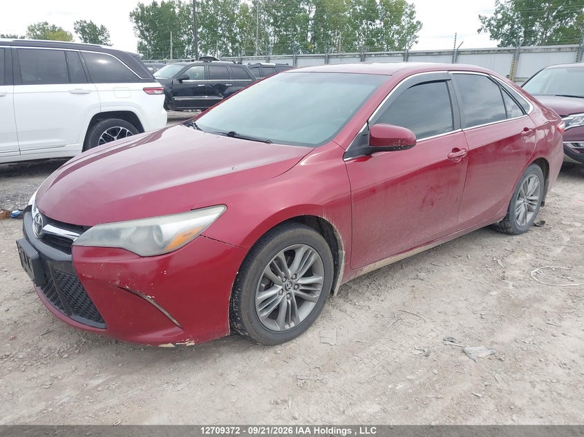2015 Toyota Camry, Правий бік, IAAI, VIN 4T1BF1FK4FU915050 — фото 2