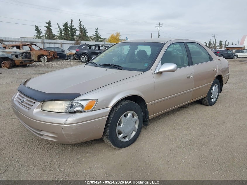1999 Toyota Camry Le/Xle, Удар сзади, IAAI, VIN JT2BG22K0X0271139 — фото 2