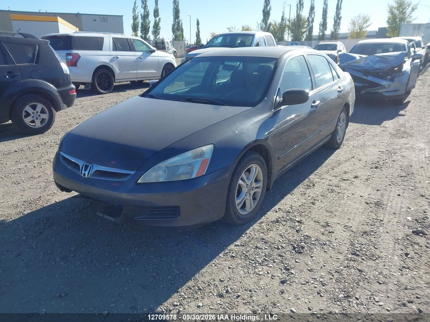 2007 Honda Accord Sdn, Front, IAAI, VIN 1HGCM56707A805229 — photo 2