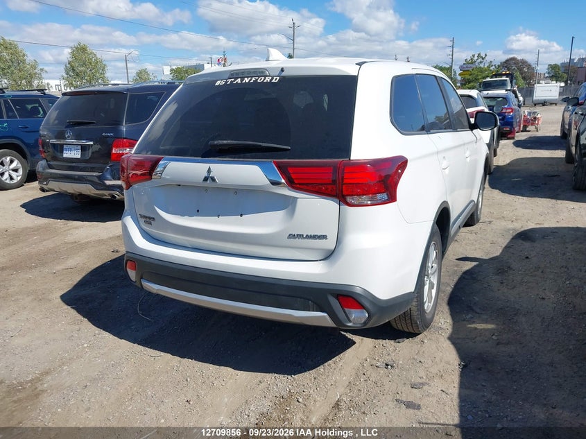 Vin: ja4az2a3xjz609666, lot: 3116016, mitsubishi outlander 20184