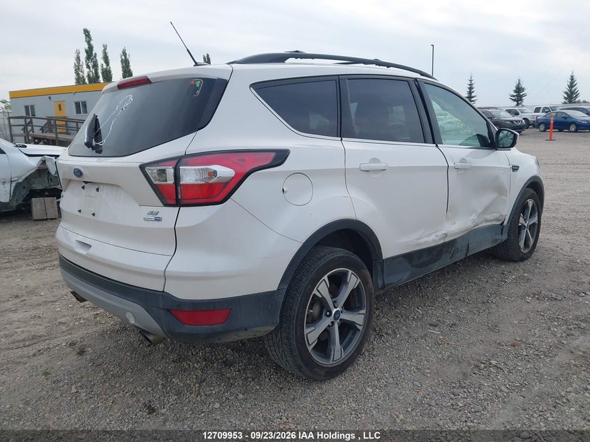 Vin: 1fmcu9g95huc29235, lot: 3116113, ford escape se 20174