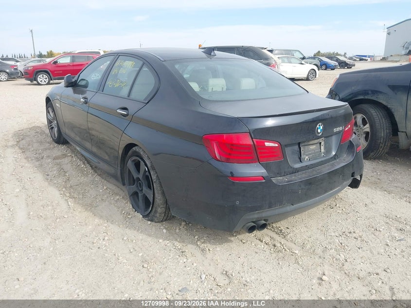 Vin: wbaxh5c52cdw02940, lot: 3116158, bmw 528 xi 20123