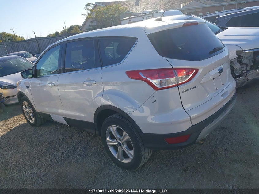 Vin: 1fmcu0gx1fuc08566, lot: 3116193, ford escape se 20153