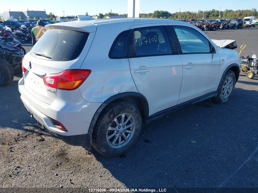 2018 MITSUBISHI RVR ES/SE - zdjęcie 4