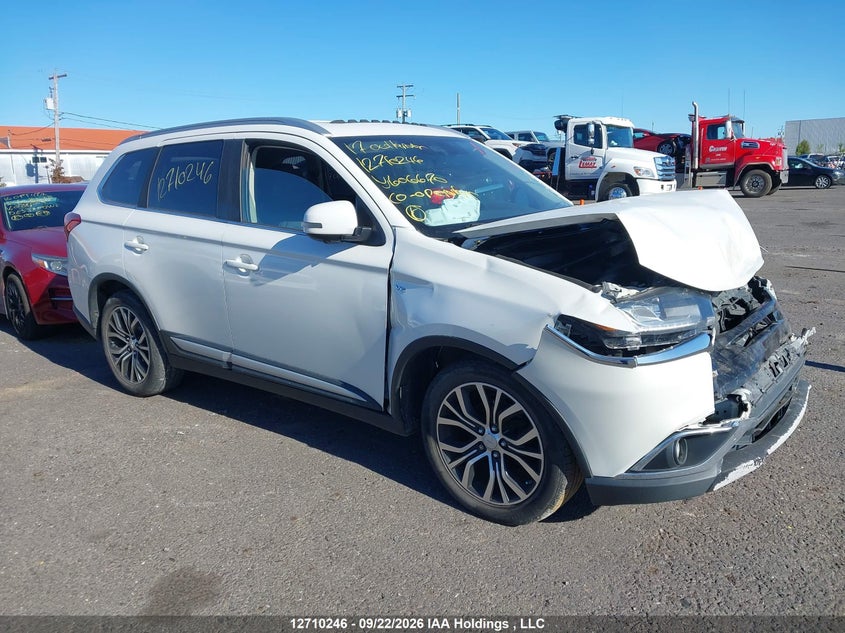 2017 Mitsubishi Outlander Gt, Удар спереди, IAAI, VIN JA4JZ4AXXHZ600670
