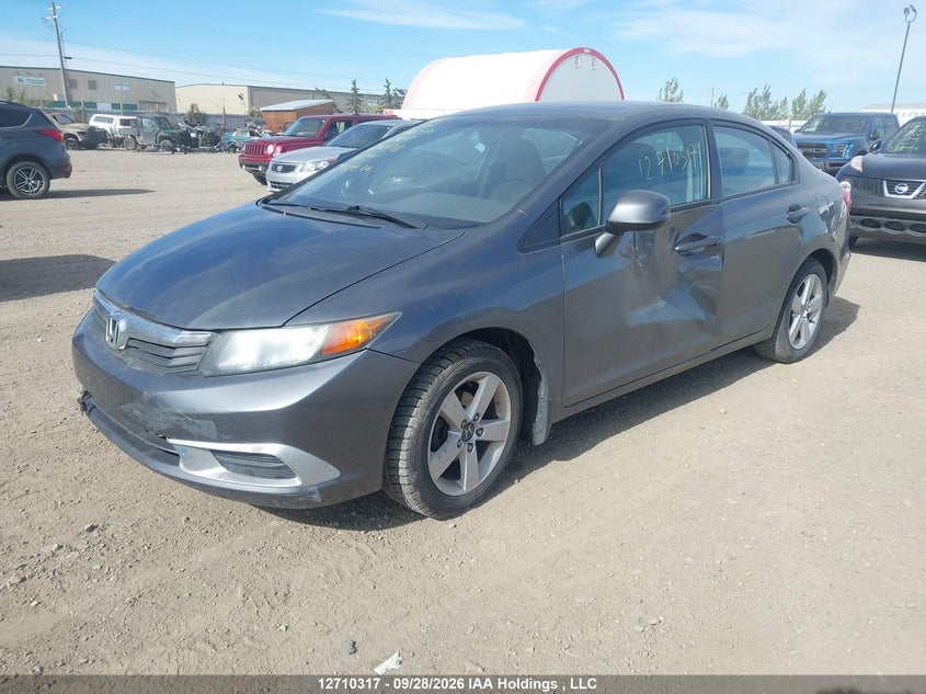 2012 Honda Civic Lx, Left Side, IAAI, VIN 2HGFB2F48CH101038 — photo 2