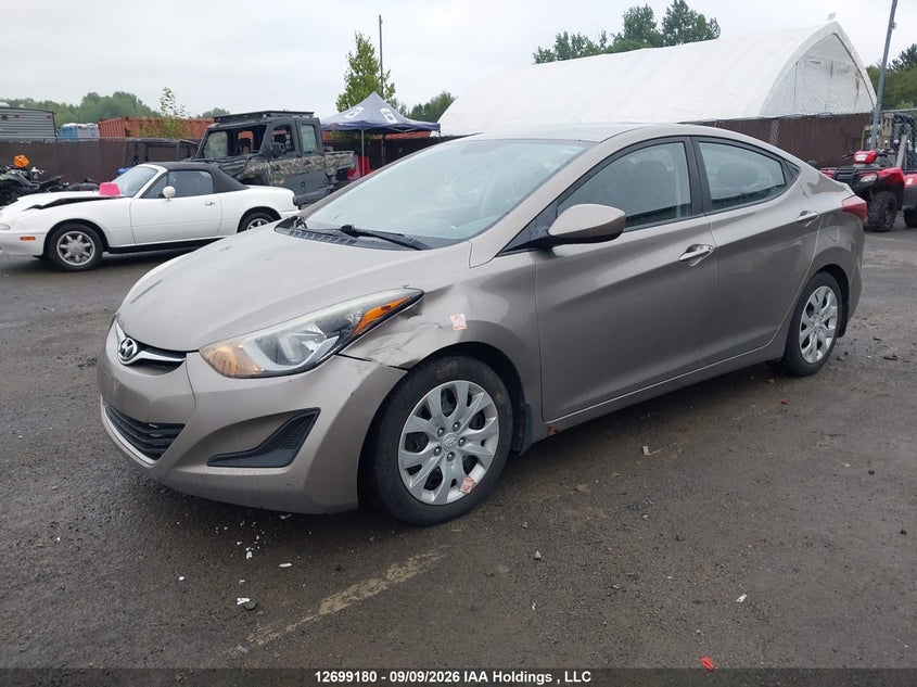 2015 Hyundai Elantra, Удар спереду, IAAI, VIN 5NPDH4AEXFH565413 — фото 2