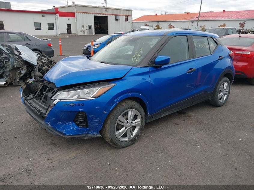 2023 Nissan Kicks S, Front, IAAI, VIN 3N1CP5BV6PL528771 — photo 2