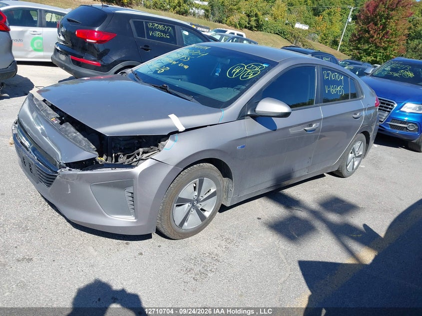 2019 Hyundai Ioniq Hybrid Essential, Left Front, IAAI, VIN KMHC75LC9KU166455 — photo 2