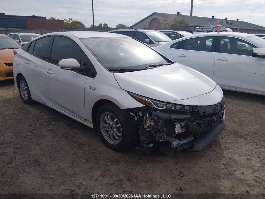 Vin: jtdkarfp2j3069061, lot: 3117345, toyota prius prime upgrade 2018 img_1