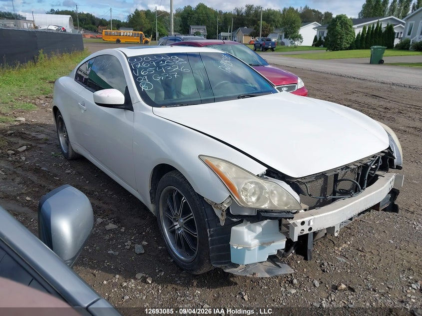2009 Infiniti G37X, Удар спереду, IAAI, VIN JNKCV64F49M654326