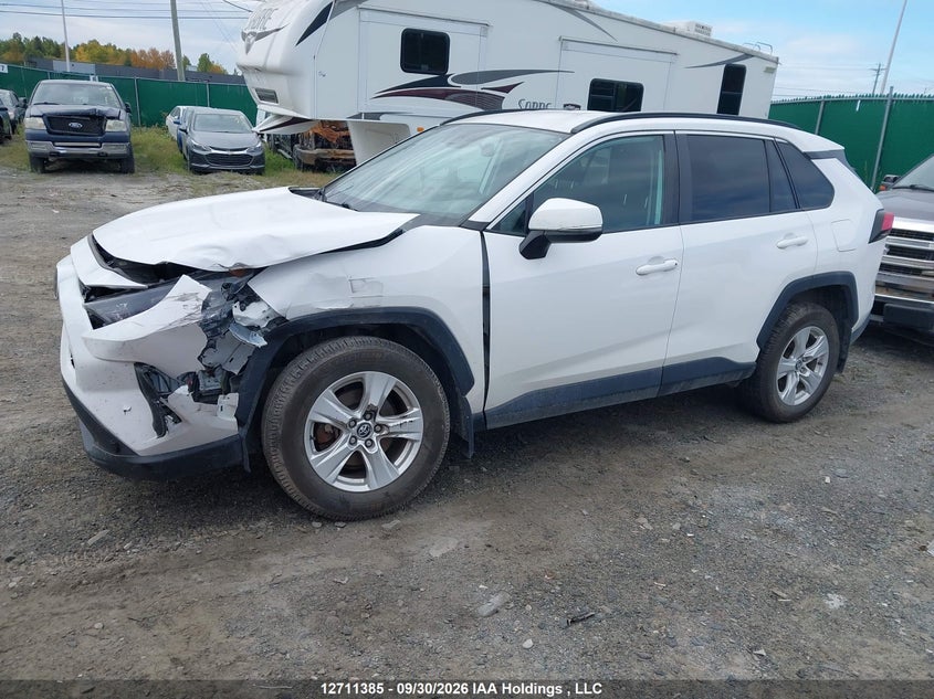 Vin: 2t3b1rfv8kc021448, lot: 3117719, toyota rav4 le 20192