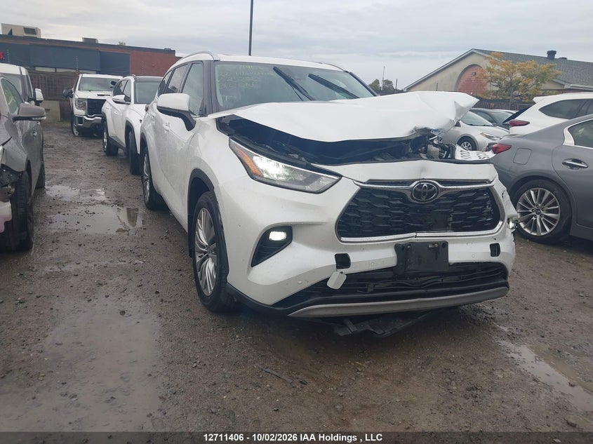 Vin: 5tdfzrbh3ns252823, lot: 3117746, toyota highlander 20221
