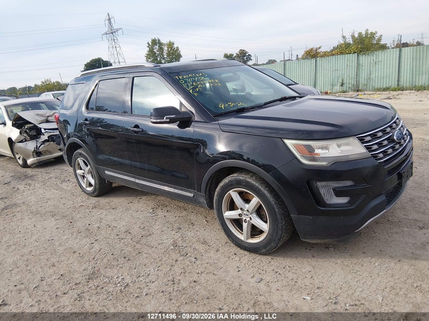 2017 Ford Explorer Xlt, Rear, IAAI, VIN 1FM5K8D81HGA05222