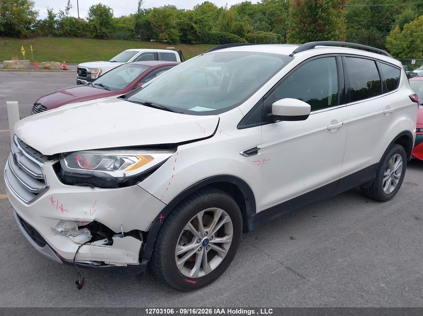2018 Ford Escape, Лівий перед, IAAI, VIN 1FMCU9HDXJUC82151 — фото 2