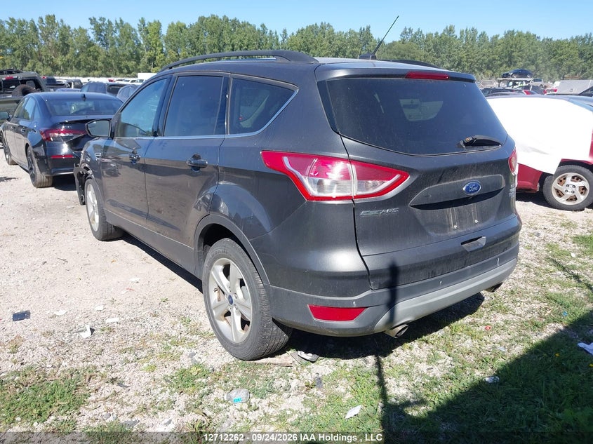 Vin: 1fmcu9gx8fua84509, lot: 3118656, ford escape se 20153