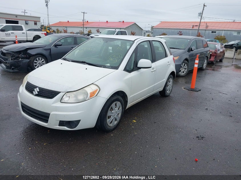 2011 Suzuki Sx4, Right Side, IAAI, VIN JS2YA5A12B6300407 — photo 2