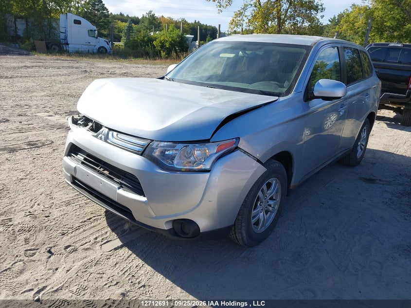 Vin: ja4az2a35ez602601, lot: 3119117, mitsubishi outlander 20142