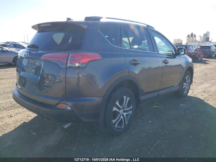 Vin: 2t3bfrev8hw655871, lot: 3119145, toyota rav4 le 20174