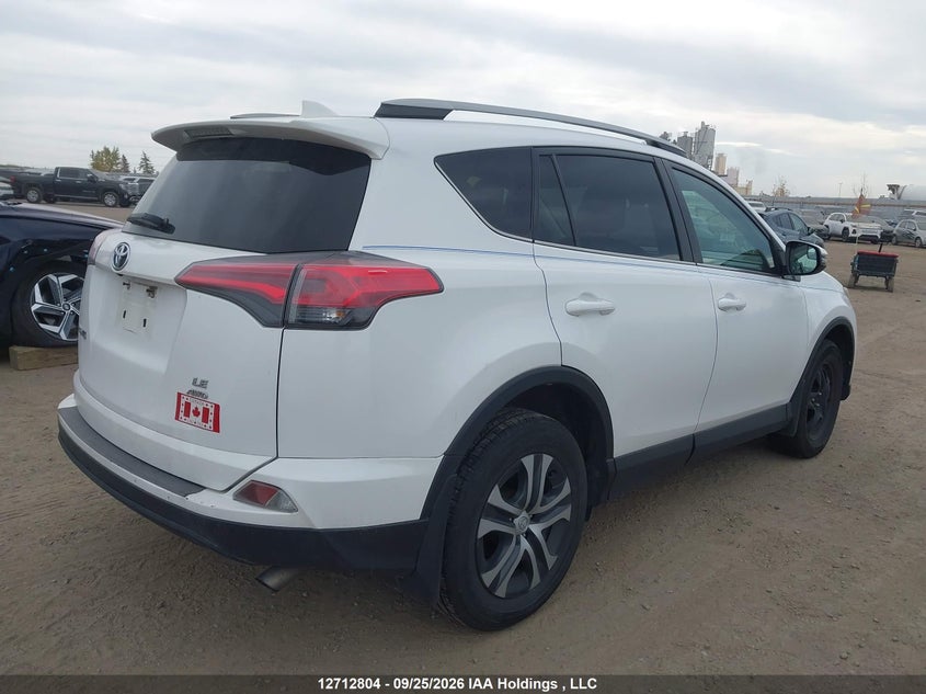 Vin: 2t3bfrev2hw564837, lot: 3119238, toyota rav4 le 20174