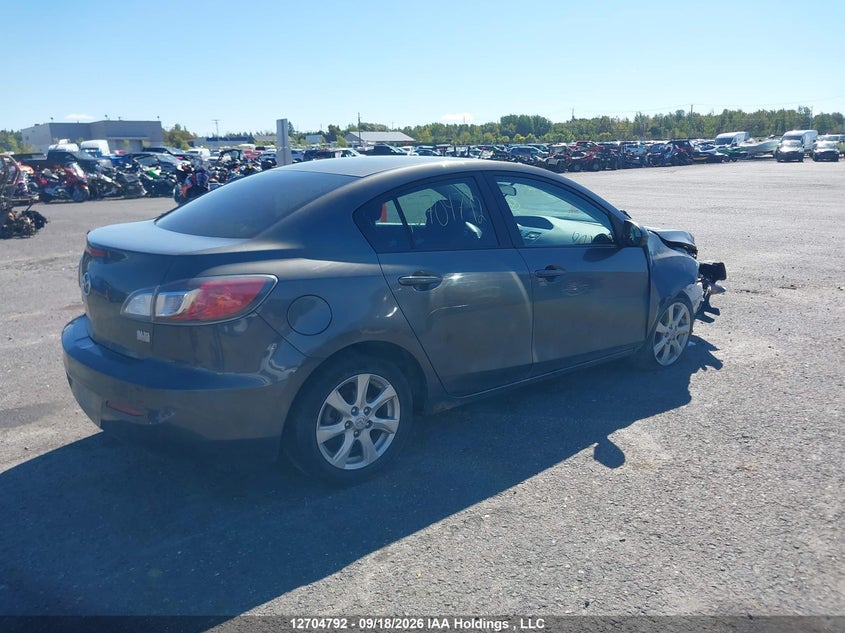 Vin: jm1bl1uf2d1735907, lot: 3119286, mazda mazda3 gx 20134