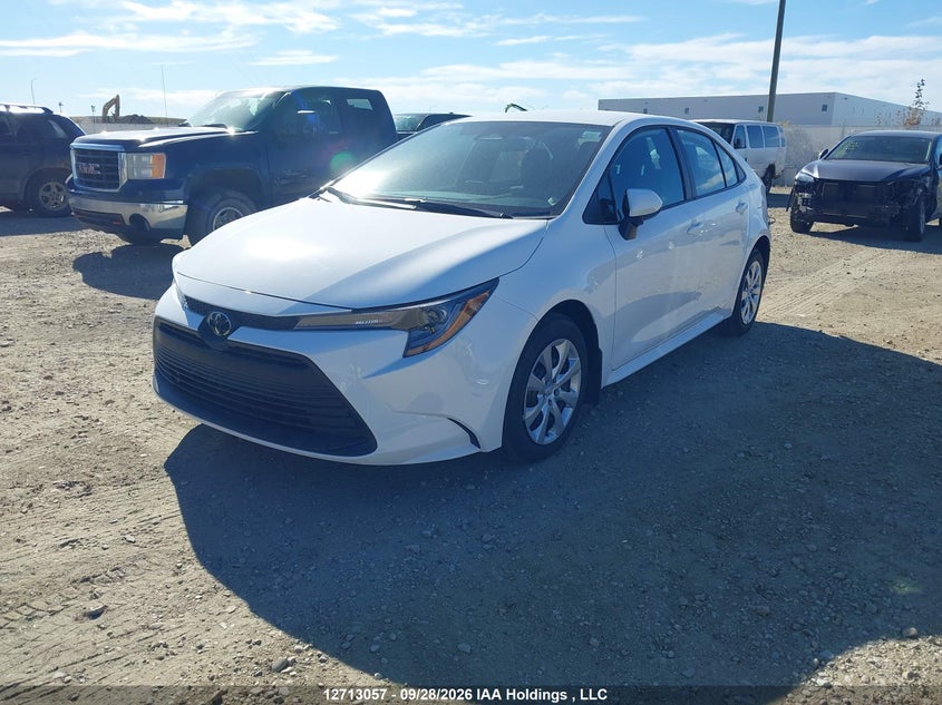 2026 Toyota Corolla Le Cvt, Rear, IAAI, VIN 5YFB4MDE6TP494496 — photo 2
