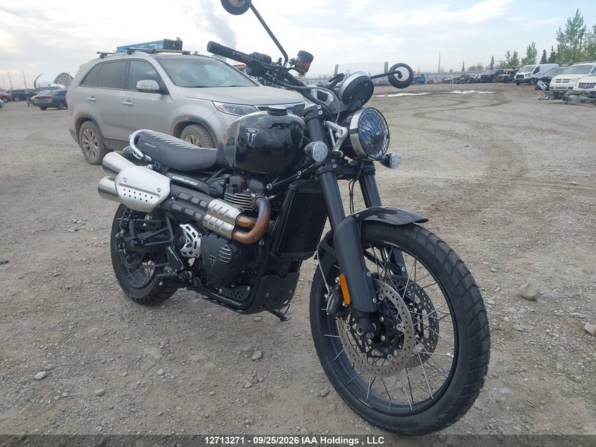 2024 Triumph Motorcycle Scrambler 1200 X, Удар спереди, IAAI, VIN SMTDR0HG0RTBU7170