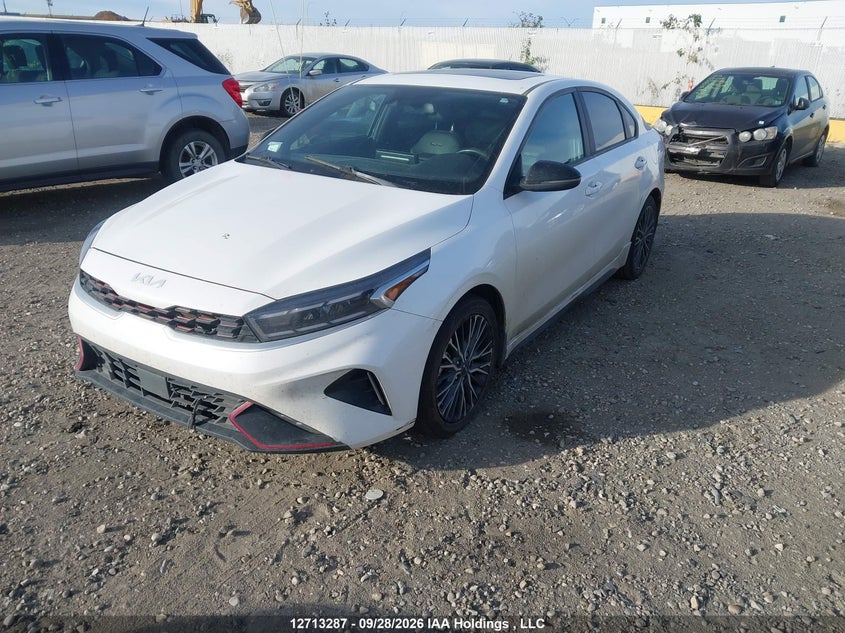 2022 Kia Forte Gt Line, Front, IAAI, VIN 3KPF54AD8NE454855 — photo 2
