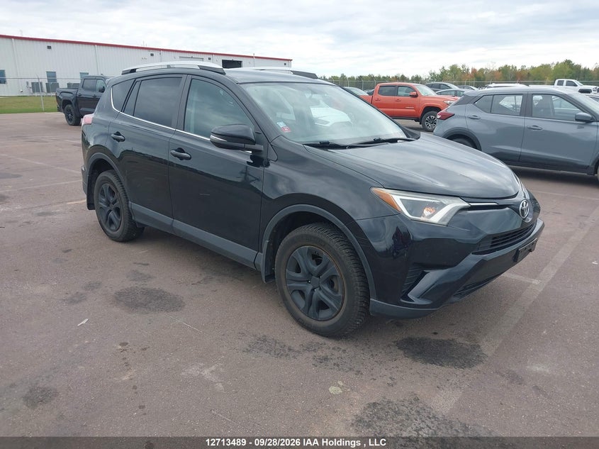 2016 Toyota Rav4 Le, Удар сзади, IAAI, VIN 2T3BFREV9GW466242