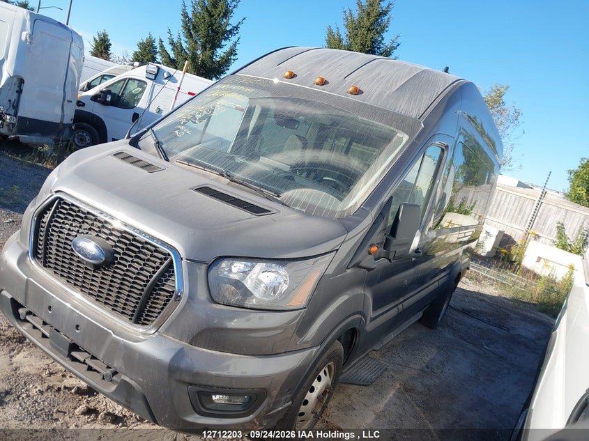 2024 Ford Transit-350 Passenger Xlt, Rear, IAAI, VIN 1FBVU4X8XRKA42727 — photo 2
