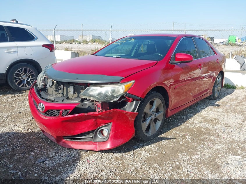Vin: 4t1bf1fk1du677218, lot: 3120360, toyota camry se 20132