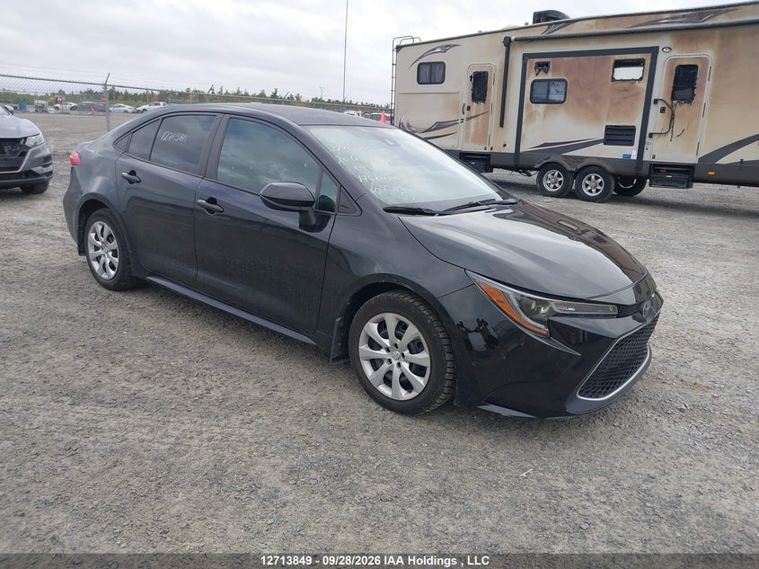 2020 Toyota Corolla Le, Удар спереди, IAAI, VIN 5YFBPRBE0LP044298