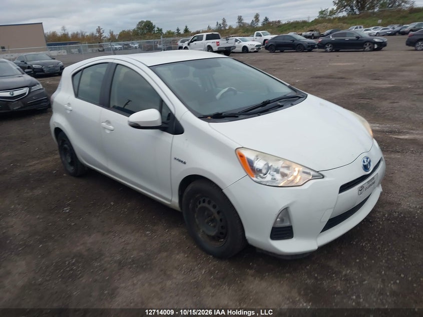 Vin: jtdkdtb38e1571498, lot: 3120554, toyota prius c 2014 img_1