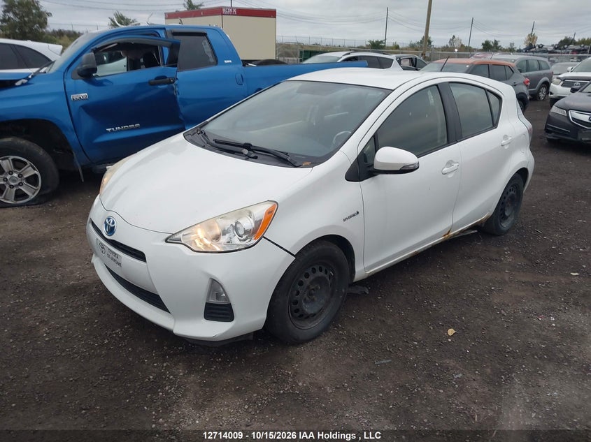 Vin: jtdkdtb38e1571498, lot: 3120554, toyota prius c 20142