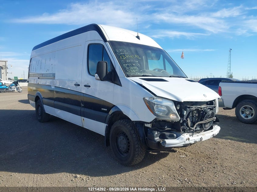 2015 Mercedes-Benz Sprinter 2500 High Roof, Front, IAAI, VIN WD3BE8DC7F5997033