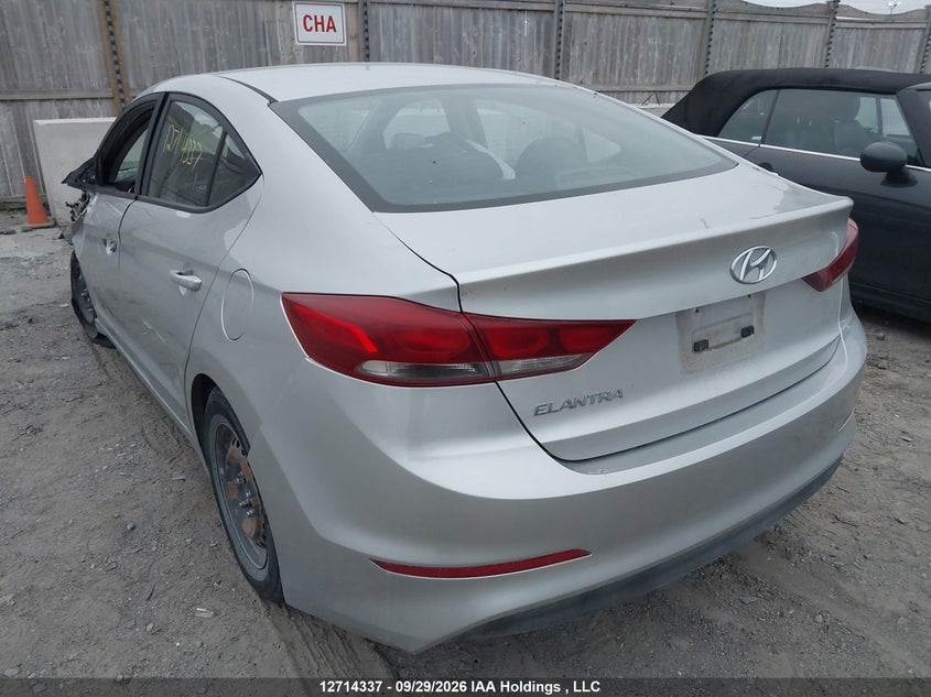 Vin: 5npd74lf2hh144989, lot: 3120885, hyundai elantra se 20173