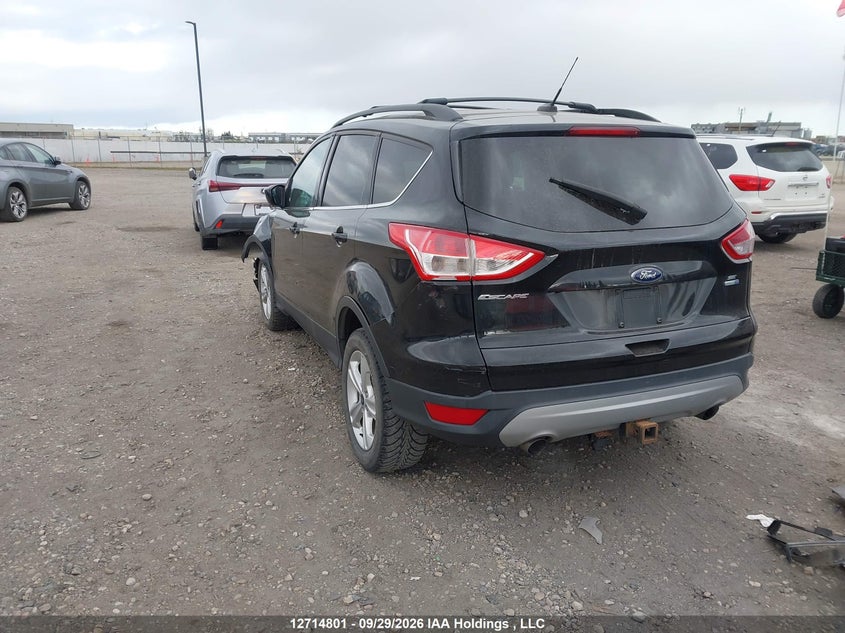 Vin: 1fmcu9g94duc88917, lot: 3121420, ford escape se 20133