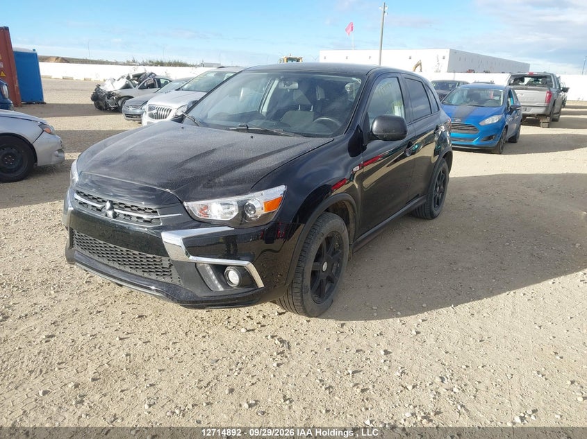 2018 Mitsubishi Rvr Se, Град, IAAI, VIN JA4AJ3AU0JU603166 — фото 2