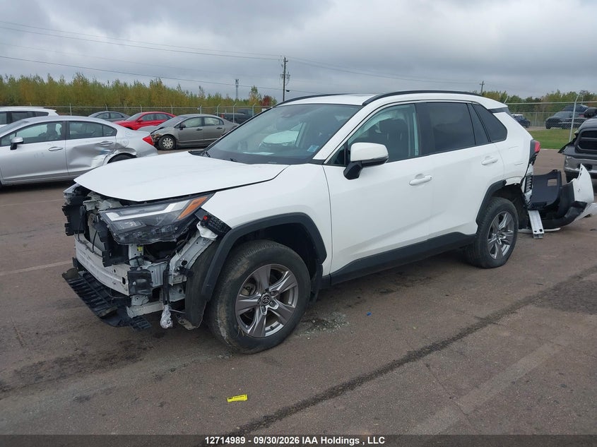Vin: 2t3r1rfv8rc479144, lot: 3121608, toyota rav4 xle 20242