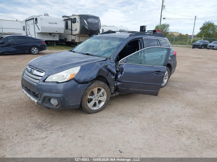 2014 Subaru Outback 3.6R Limited, Left Side, IAAI, VIN 4S4BRDLC9E2230459 — photo 2