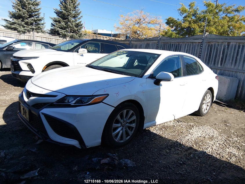 2020 Toyota Camry, Град, IAAI, VIN 4T1G11AK3LU896871 — фото 2