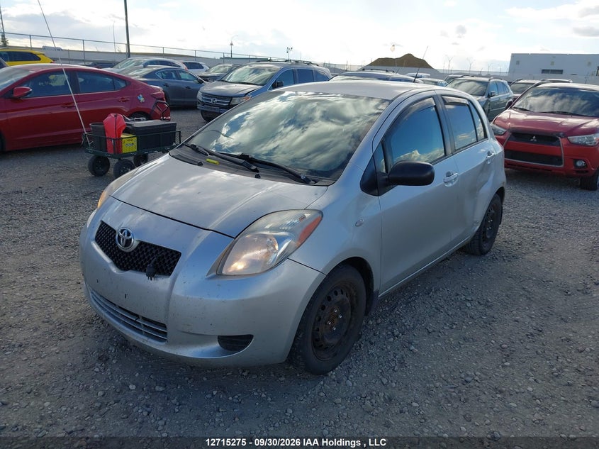 2008 Toyota Yaris, Left Side, IAAI, VIN JTDKT923385190189 — photo 2