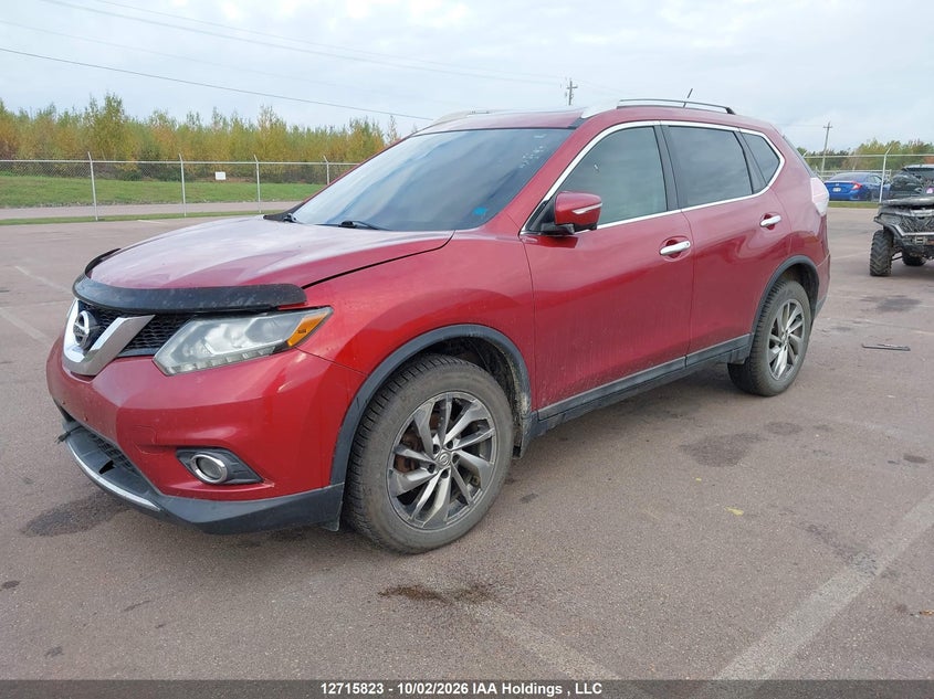 2015 Nissan Rogue S/Sl/Sv, Interior Fire, IAAI, VIN 5N1AT2MV4FC828620 — photo 2