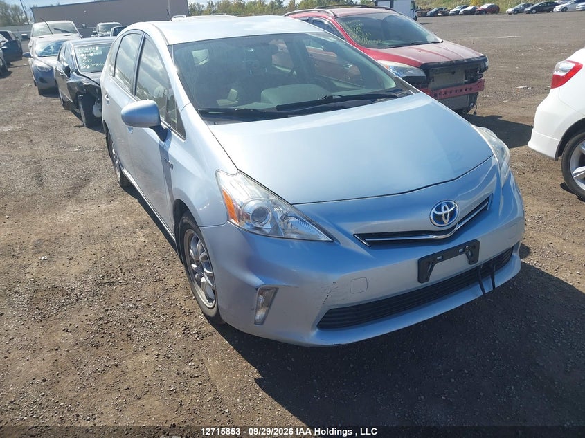  Prius V