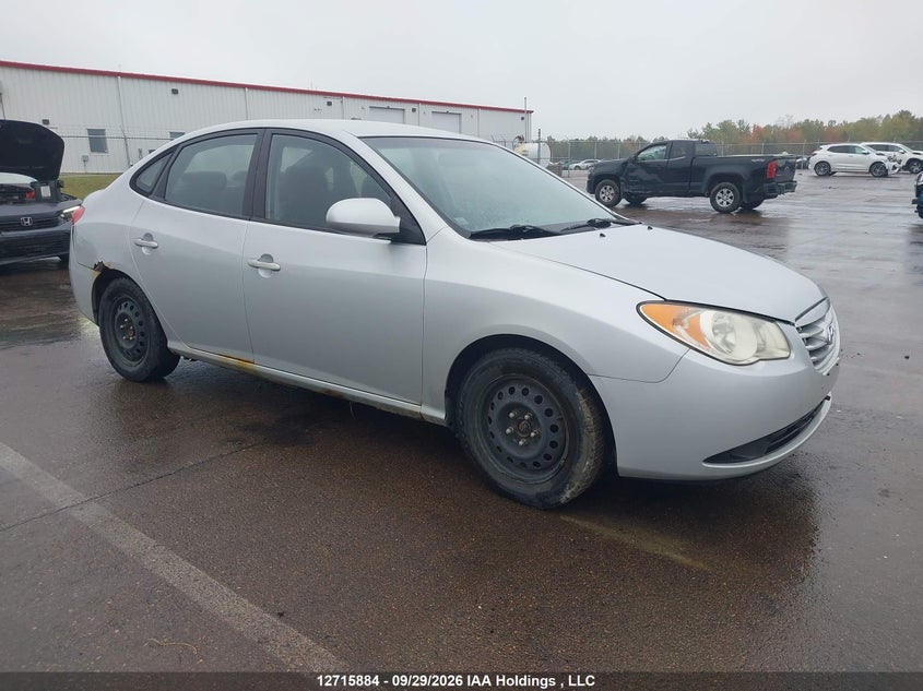 2010 Hyundai Elantra Gl, Удар спереди, IAAI, VIN KMHDU4BD3AU053911