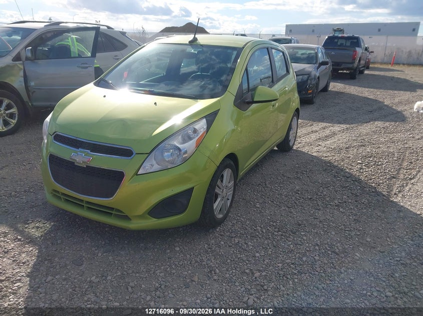 2013 Chevrolet Spark Ls, Правый бок, IAAI, VIN KL8CB6S93DC585210 — фото 2